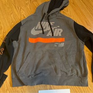 Mens Nike Hoodie Size M/L